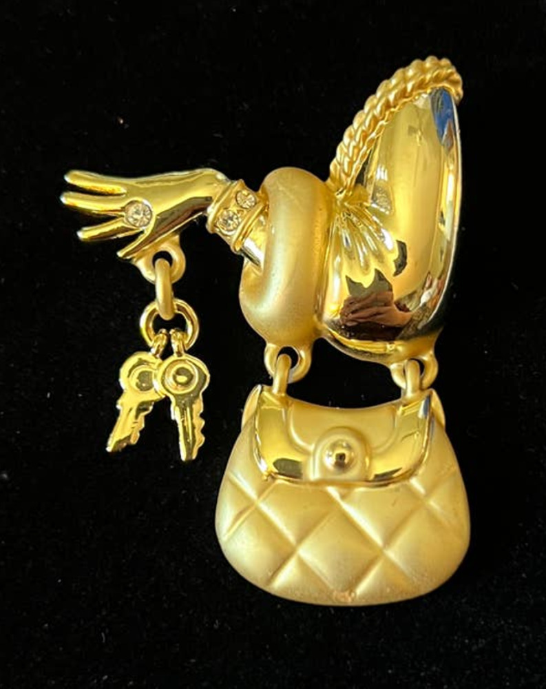 VTG Brooch Gold Tone Fashionista Rich Lady Arm Diamond Ring Quilted Purse Keys